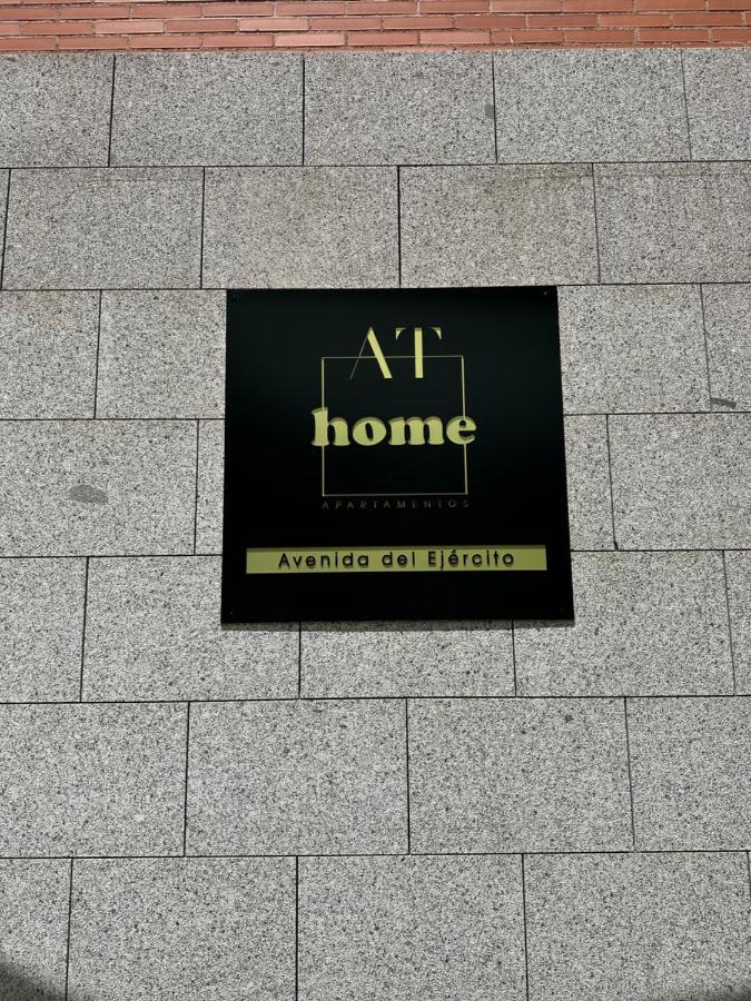 At Home Avenida Del Ejercito Гуадалахара Екстериор снимка